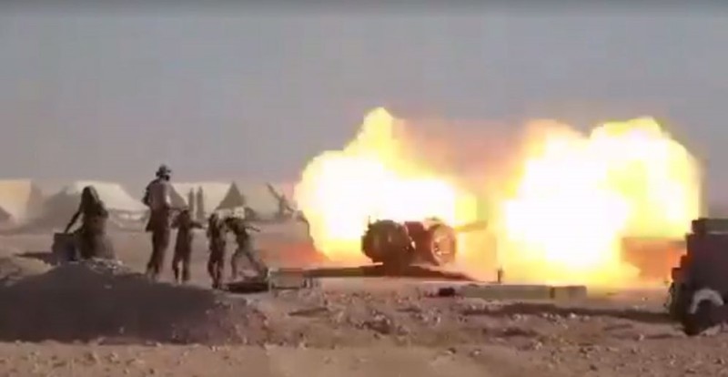 Pháo binh, tên lửa quân đội Syria tấn công tiêu diệt IS ở Deir Ezzor. Ảnh minh họa Masdar News