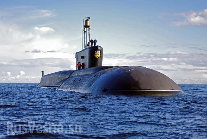 Tàu ngầm nguyên tử lớp Borei Nga. Ảnh Rusvesna
