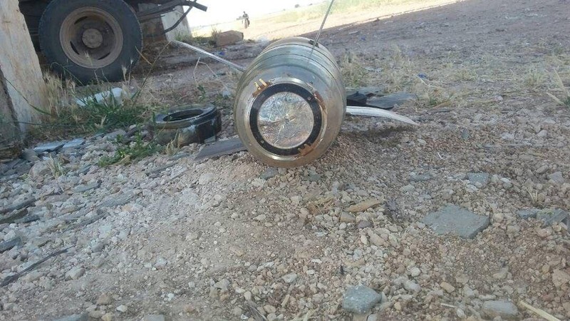 Quả đạn pháo 2K25 Krasnopol do quân đội Syria bắn vào mục tiêu trên vùng nông thôn miền Bắc Hama. Ảnh: South Front.