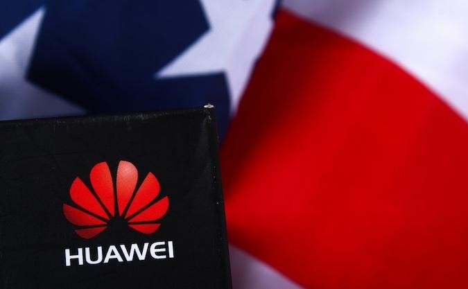 Mỹ tiếp tục ra lệnh cấm Huawei, ZTE và các doanh nghiệp Trung Quốc khác. Ảnh Security Week.