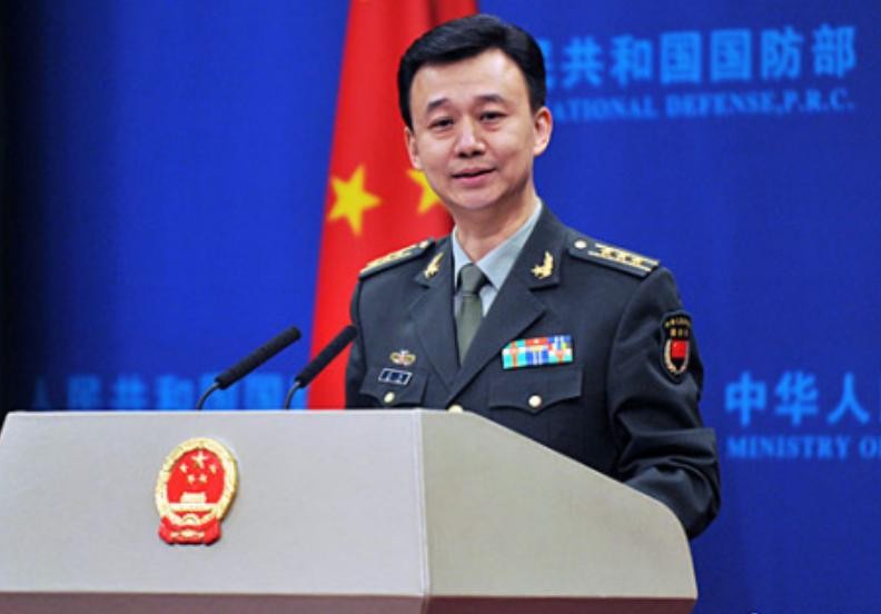 Đại tá Ngô Khiêm, phát ngôn viên Bộ Quốc phòng Trung Quốc. Ảnh: Chinanews