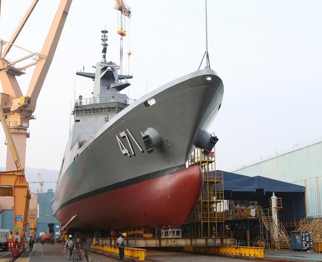 Tàu hộ vệ tàng hình Tachin Thái Lan đặt mua của Hàn Quốc. Ảnh: Spacebattles Forum.