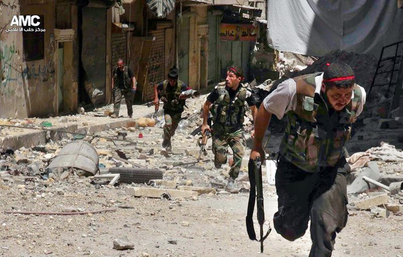 Thành trì Aleppo của phiến quân sụp đổ đã giáng một đòn chí tử vào phiến quân Syria