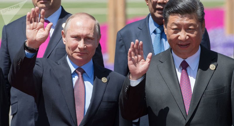 Ông Putin và ông Tập Cận Bình tại hội nghị "vành đai và con đường" tổ chức tại Trung Quốc