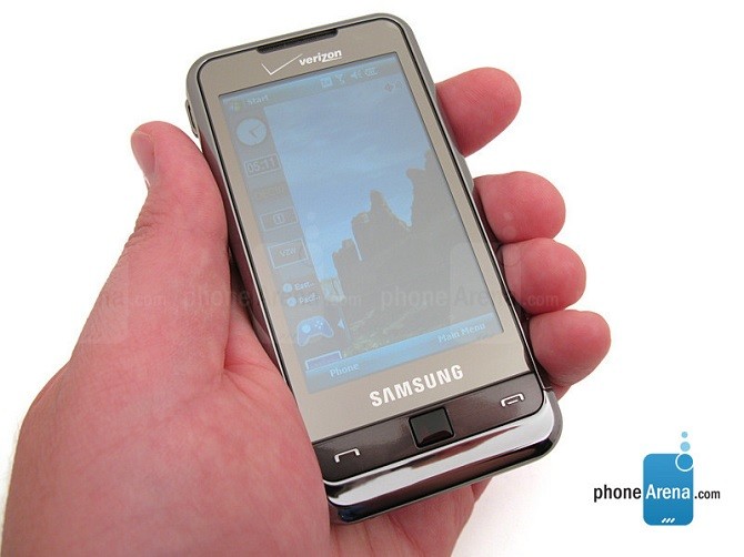 Samsung Omnia, chiếc điện thoại từng được so sánh với iPhone đời đầu