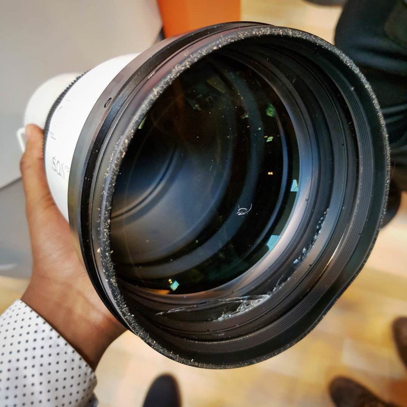 Ống kính Sony 500mm f/4 G SSM trị giá 13.000 USD