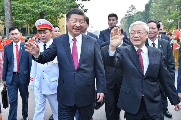 
Tổng bí thư Nguyễn Phú Trọng và Tổng bí thư, Chủ tịch Trung Quốc Tập Cận Bình  - Ảnh: VnExpress