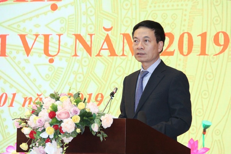 Bộ trưởng Nguyễn Mạnh Hùng phát biểu tại hội nghị.