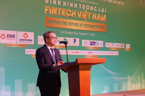 Thứ trưởng Bộ TT&TT Phan Tâm phát biểu tại Hội thảo