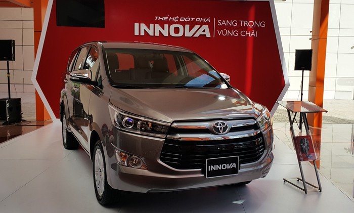 Lên 7 túi khí nhưng Toyota Innova sẽ được TMV tăng thêm giá bán.