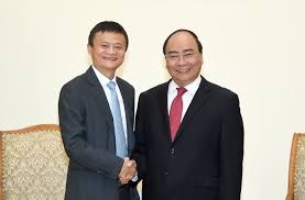Thủ tướng Nguyễn Xuân Phúc và Chủ tịch Tập đoàn Alibaba Jack Ma