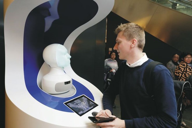 Đầu robot được thử nghiệm tại Sân bay Frankfurt (ảnh:FRAPORT)
