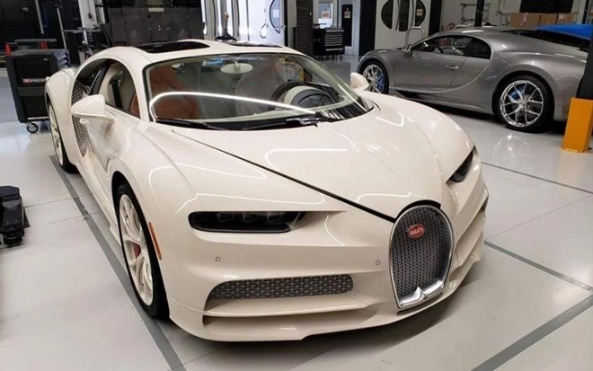 Chiếc siêu xe cá nhân hóa Bugatti Chiron Hermes