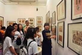 Bảo tàng Mỹ thuật Việt Nam là địa chỉ được nhiều sinh viên đến tham quan