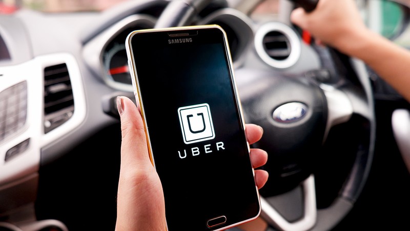 Uber đã có phản hồi đầu tiên về vụ tài xế đánh khách đi xe