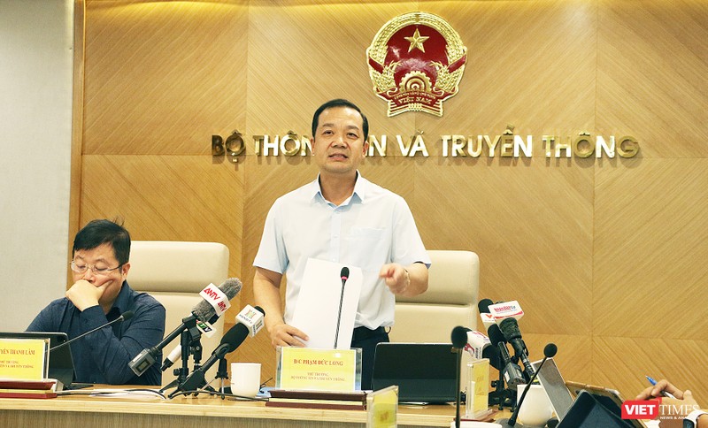 Thứ trưởng Phạm Đức Long cho biết Việt Nam sẽ dừng sóng 2G vào tháng 9 năm 2024