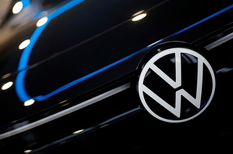 CES 2024: Xe điện Volkswagen cho phép người lái đàm thoại với ChatGPT