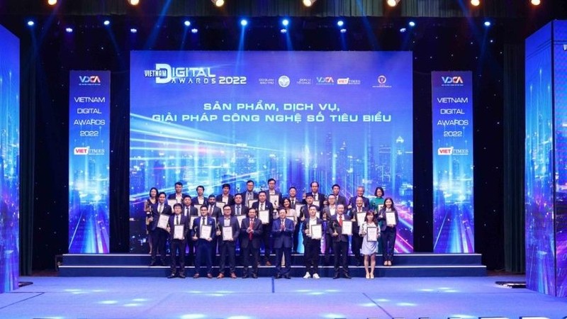 Giải thưởng Chuyển đổi số Việt Nam - Vietnam Digital Awards là một trong các chương trình thường niên do VDCA chủ trì tổ chức