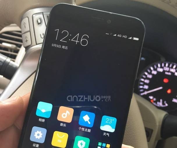  Xiaomi Meri, chiếc điện thoại đầu tiên mang con chip của chính Xiaomi