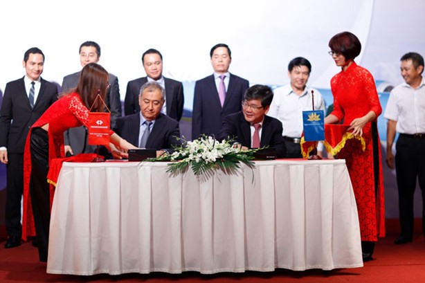 Lễ ký kết Thỏa thuận hợp tác chiến lược Techombank và Vietnam Airline. Nguồn website: techcombank.com.vn