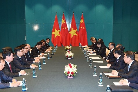 Thủ tướng Chính phủ Nguyễn Xuân Phúc có các cuộc gặp với Thủ tướng Quốc Vụ viện Trung Quốc Lý Khắc Cường.