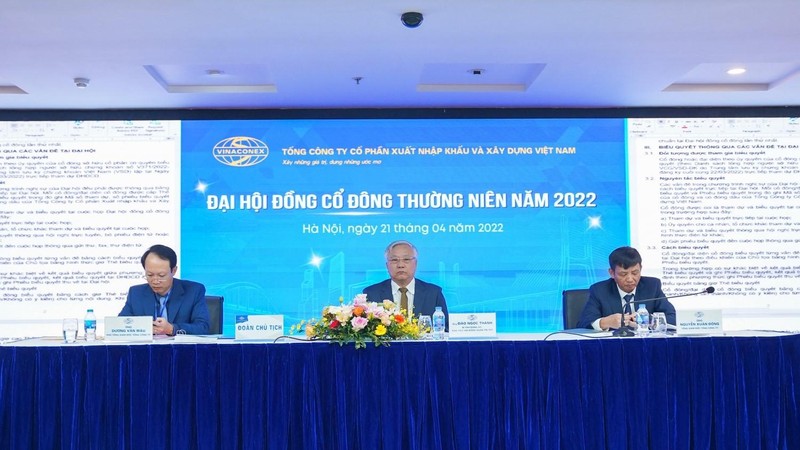 Chủ tịch HĐQT Đào Ngọc Thanh làm Chủ toạ ĐHĐCĐ thường niên năm 2022 của Vinaconex 