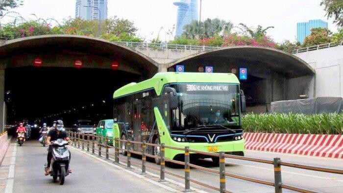Sở GTVT TP.HCM đề xuất sử dụng xe bus điện tuyến bus nhanh BRT đại lộ Võ Văn Kiệt - Mai Chí Thọ 