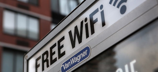 Với những cách được chia sẻ bởi Cnet sau đây, bạn sẽ có thể tìm thấy WiFi miễn phí ở bất kỳ nơi đâu trên thế giới mà không cần đến kết nối dữ liệu di động.