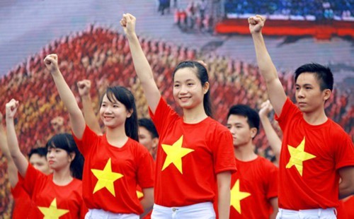 Chương trình quảng bá du lịch Việt Nam bằng công cụ video mang tên HelloVietnam.