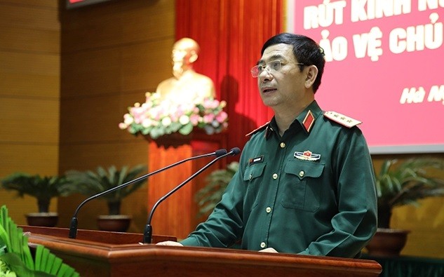 Thượng tướng Phan Văn Giang phát biểu tại hội nghị.