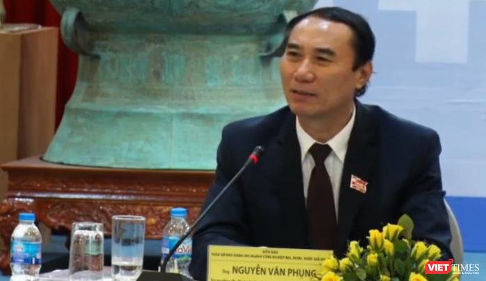 Ông Nguyễn Văn Phụng – Vụ Trưởng Quản lý thuế doanh nghiệp lớn, Tổng cục Thuế - cho rằng cần nhận thức đúng về việc tiêu dùng rượu bia.