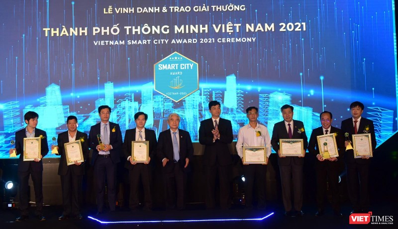 9 giải thưởng Thành phố thông minh Việt Nam 2021 được trao cho 4 đô thị.
