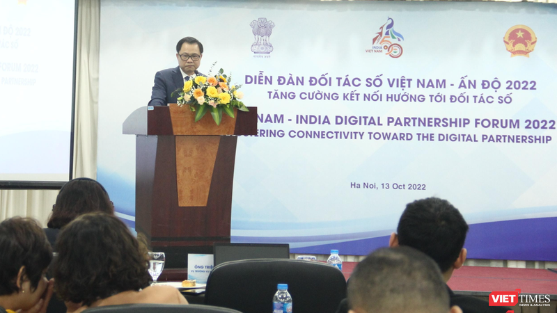 Ông Triệu Minh Long, Vụ trưởng Vụ Hợp tác quốc tế (Bộ TT&TT) đề nghị đẩy mạnh hơn nữa quan hệ hợp tác giữa Việt Nam - Ấn Độ.