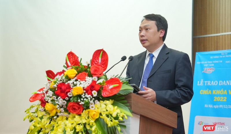Thứ trưởng Nguyễn Huy Dũng phát biểu tại Lễ trao giải Chìa khoá vàng 2022.