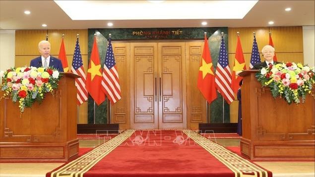Tổng Bí thư Nguyễn Phú Trọng và Tổng thống Hoa Kỳ Joe Biden đã ra Tuyên bố chung về việc nâng tầm quan hệ Việt Nam - Hoa Kỳ lên Đối tác chiến lược toàn diện vì hòa bình, hợp tác và phát triển bền vững.