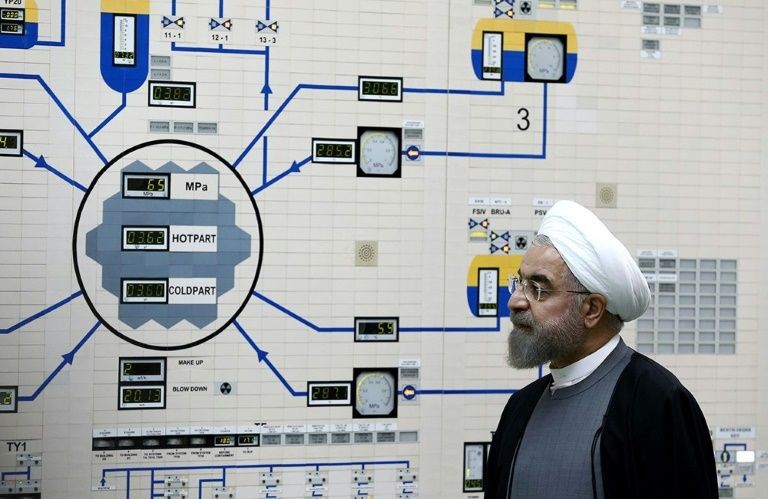 Tổng thống Iran Hassan Rouhani nói rằng Iran cứ sau 60 ngày lại ngừng tuân thủ một điều khoản trong thỏa thuận hạt nhân (Ảnh: AFP)