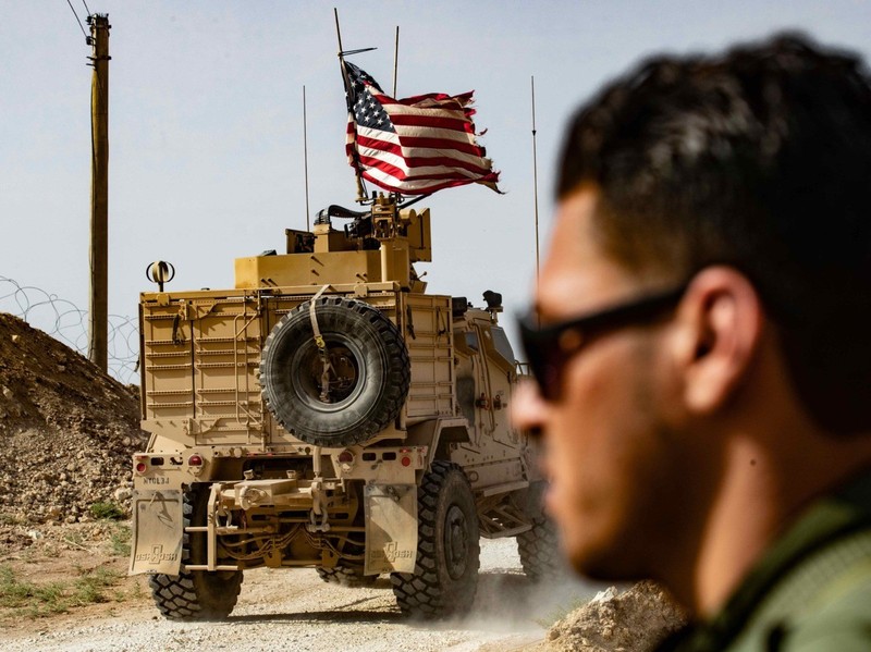Mỹ rút quân khỏi Syria để lại khoảng nguy hiểm trong chiến trường ở nước này (Ảnh: Breibart)