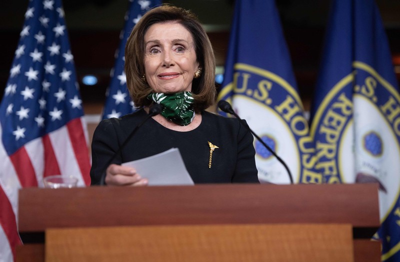 Chủ tịch Hạ viện Nancy Pelosi nói rằng bà rất tự hào khi dự luật cứu trợ mới được thông qua tại Hạ viện (Ảnh: AFP)