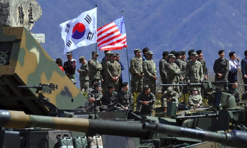 Lính Mỹ và Hàn Quốc tập trận chung hồi năm 2017. Ảnh: AFP.