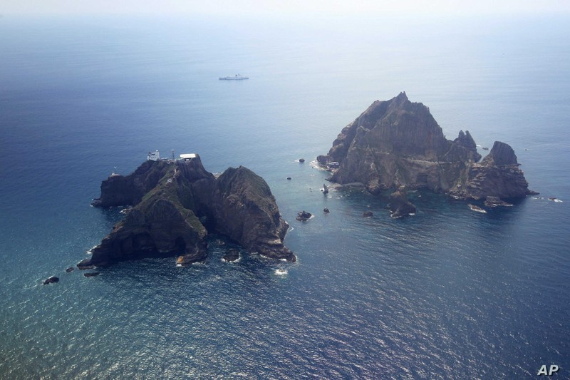 Nhóm đảo tranh chấp mà Hàn Quốc gọi là Dokdo, còn Nhật BẢn gọi là Takeshima (Ảnh: VOA)