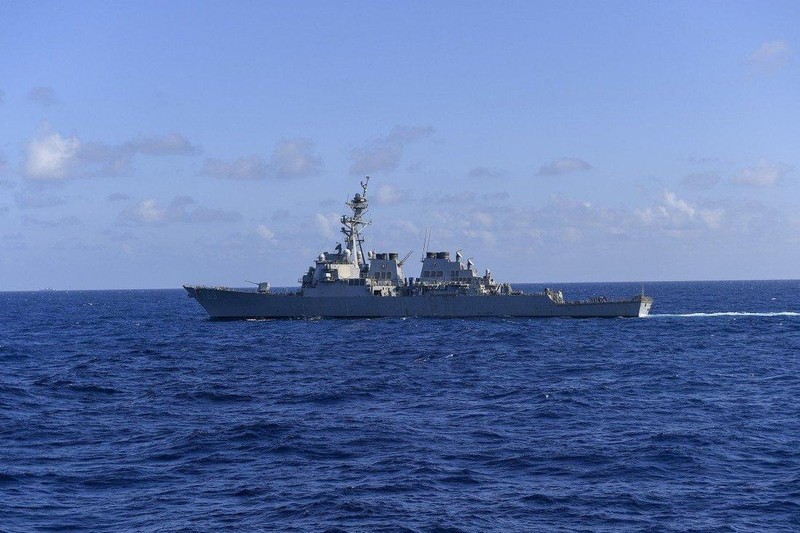 Tàu khu trục Milius của Hải quân Mỹ vừa đi qua eo biển Đài Loan trong hôm 23/11 (Ảnh: Handout)