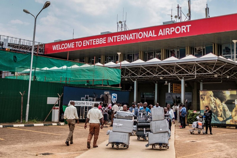Sân bay quốc tế Entebbe ở Uganda năm 2020 (Ảnh: AFP).