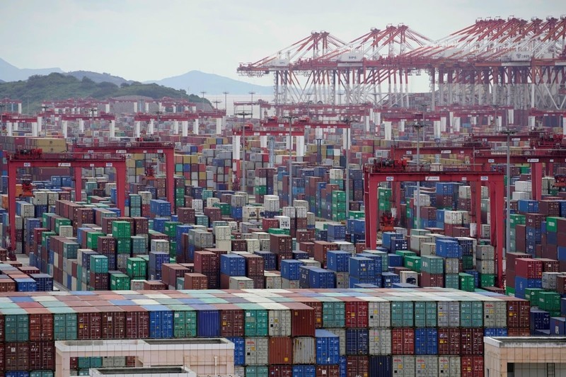 Xuất khẩu của Trung Quốc giảm tháng thứ 4 liên tiếp trong tháng 8 do nhu cầu bên ngoài yếu (Ảnh: Reuters)