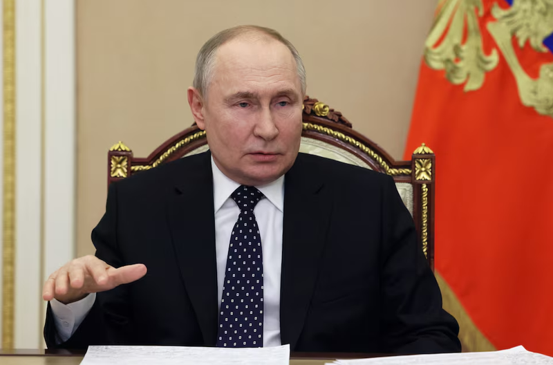 Tổng thống Nga Vladimir Putin đưa ra lý do thực hiện đòn không kích nhằm vào nhà máy điện ở vùng Kiev, Ukraine (Ảnh: Reuters)