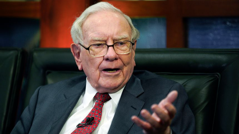 Warren Buffett - nhà huyền thoại đầu tư 92 tuổi (Ảnh: WSJ)