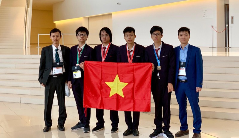 Đội tuyển quốc gia Việt Nam tại kỳ thi Olympic Tin học quốc tế lần thứ 31 năm 2019.