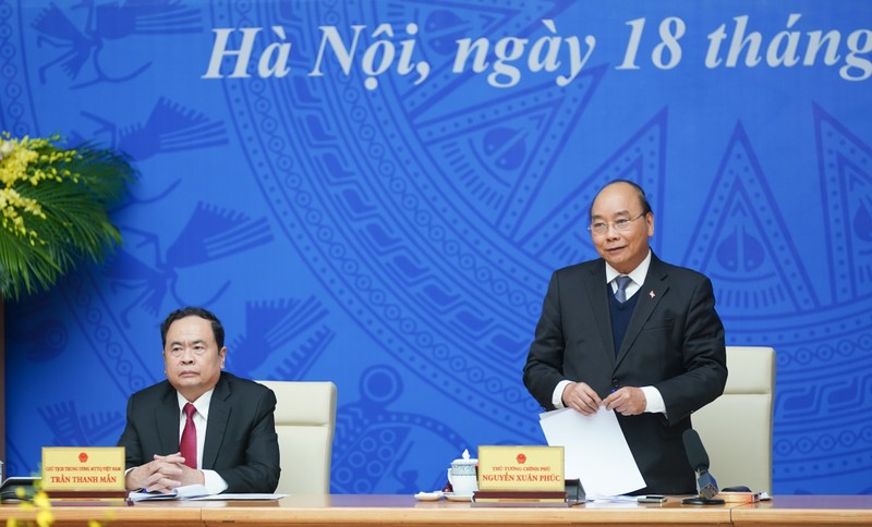 Thủ tướng Chính Phủ Nguyễn Xuân Phúc chủ trì hội nghị. Ảnh: Quang Hiếu 