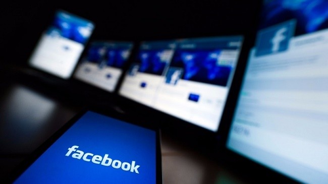 Facebook đang trong quá trình sản xuất thiết bị chat video và loa thông minh (ảnh Phone Arena)