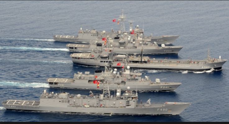 Không quân Thổ Nhĩ Kỳ bắt đầu tìm kiếm các tàu chiến mất tích sau đảo chính.