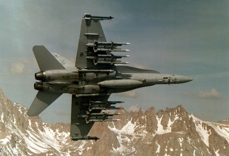 F/A-18C.